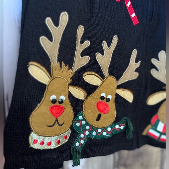 Tiara international Christmas Collection Size Small Reindeer Candy Cane Sweater - Picture 4 of 9